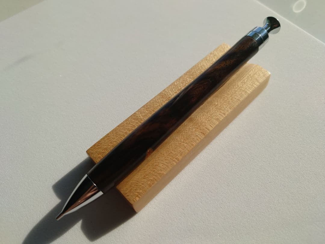 黒柿　シャープペンシル　新うるし　拭き漆　金継ぎ　補修済み
