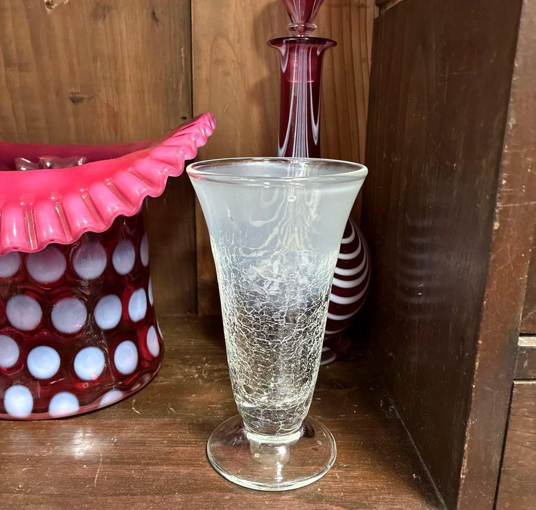 骨董　時代ガラス　希少　氷裂紋　乳白色　反り口　ラッパ型　パフェグラス１客②