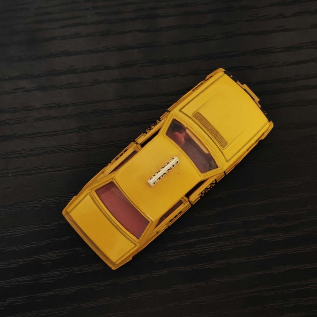 TOMICA　トミカ　アウディ　5000　ターボタクシー　黄色　箱付き