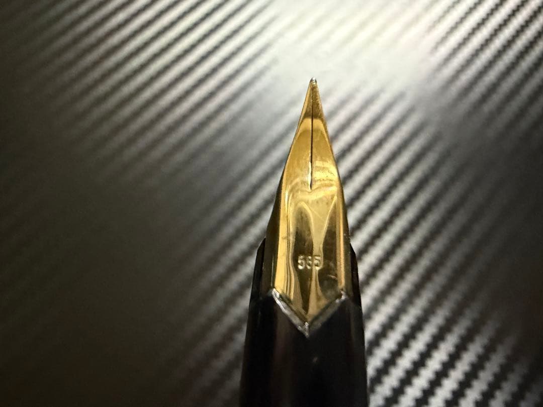 美品 モンブラン No.221 ブラック EF 極細字 万年筆