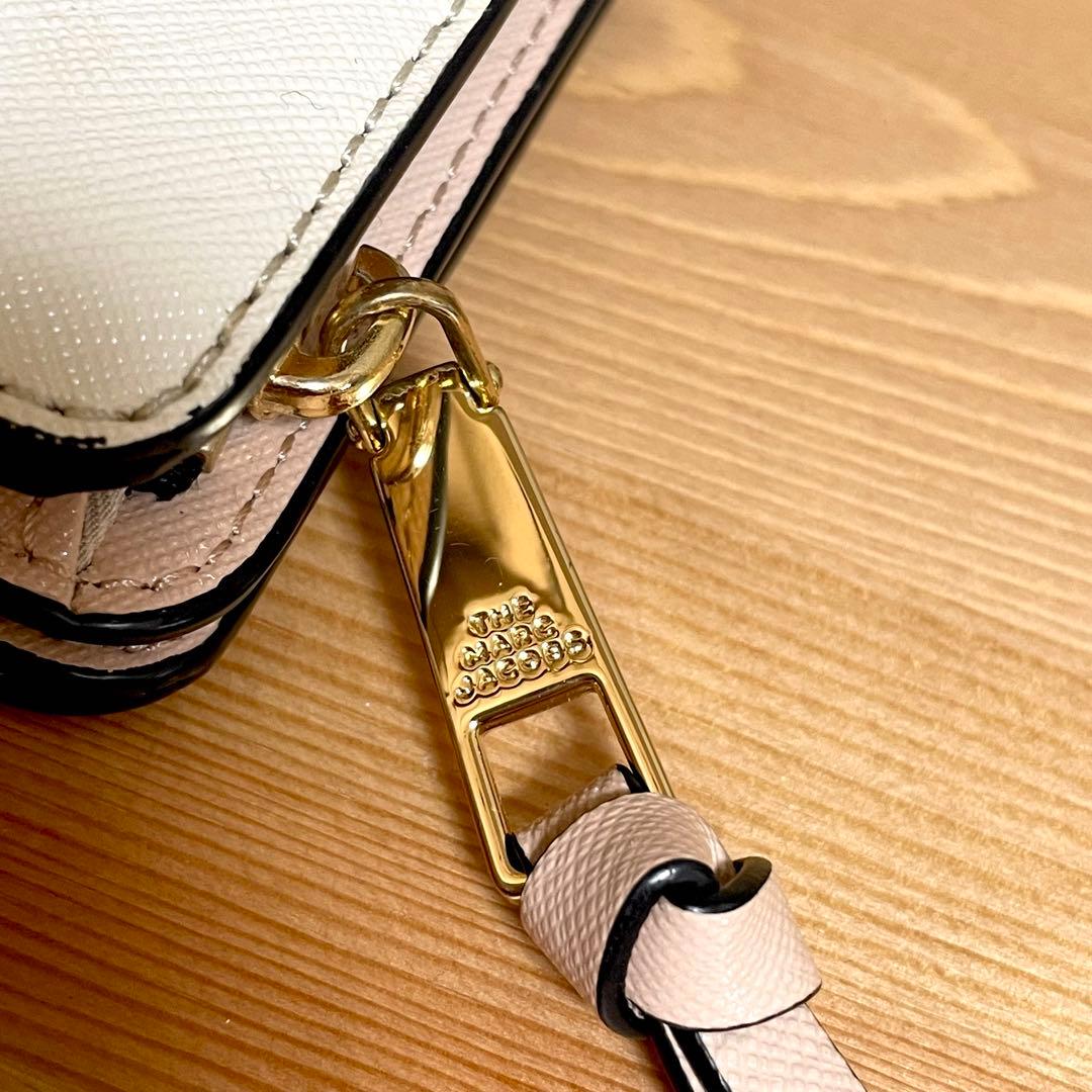 極美品 THE Snapshot Compact Wallet White