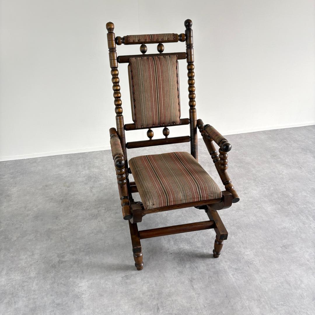 アンティーク ロッキングチェア ボビンターニング装飾×鋲打ち