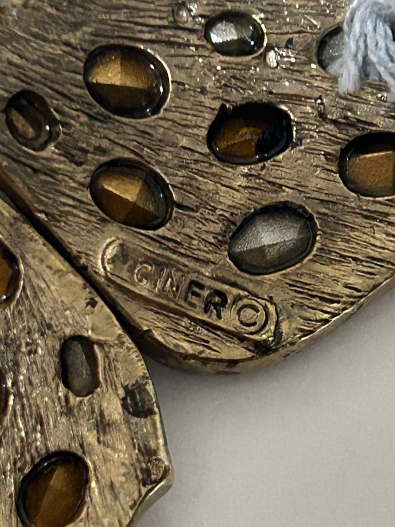 CINER ヴィンテージ　蝶々のブローチ