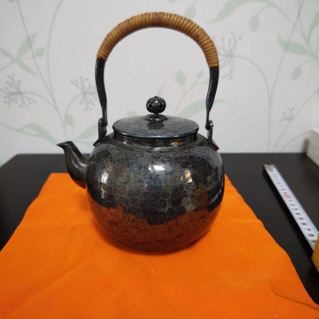 いぶし銀 鎚目 銀瓶