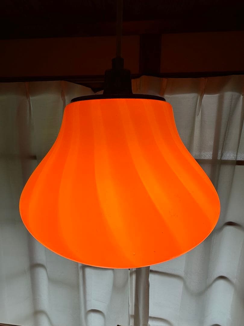 昭和レトロ　ペンダントライト　ガラス製　縞模様　岩崎電気　レトロライト