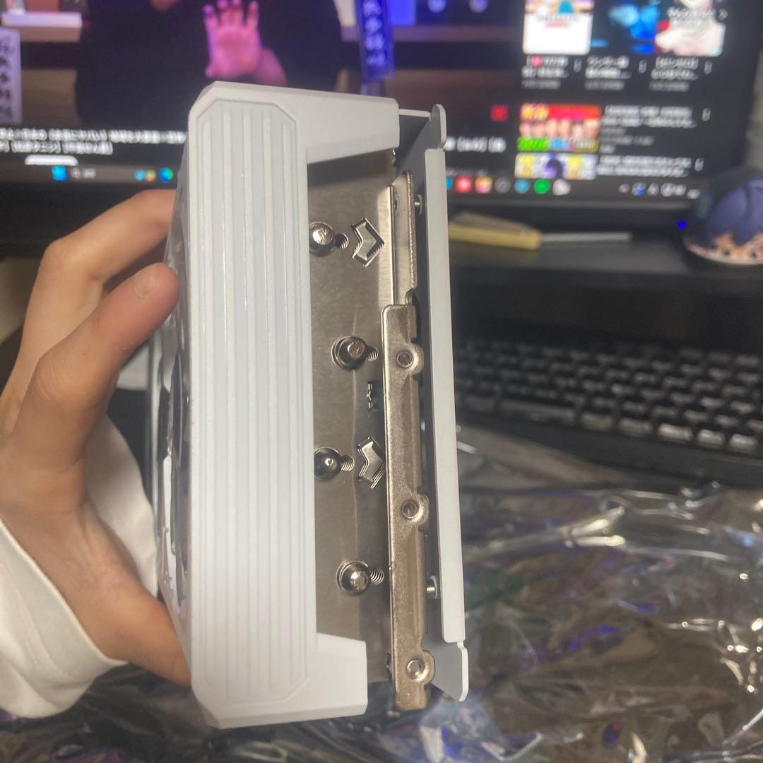 グラフィックボード・グラボ・ビデオカード ASRock Steel Legend RX 9060 XT 16GB