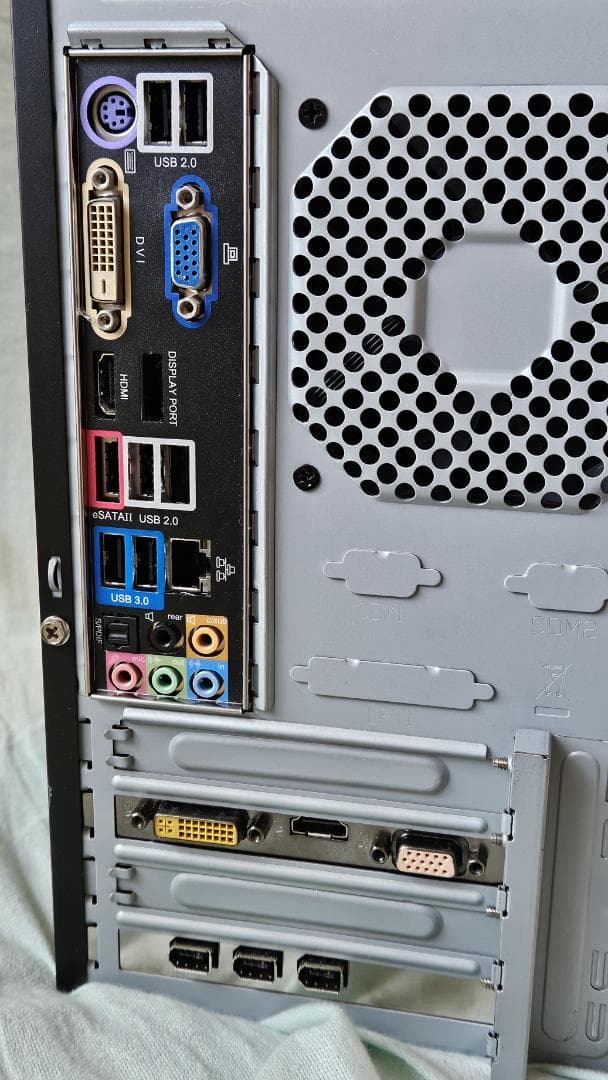 Windows XP 自作デスクトップPC (miniDVキャプチャー可能)