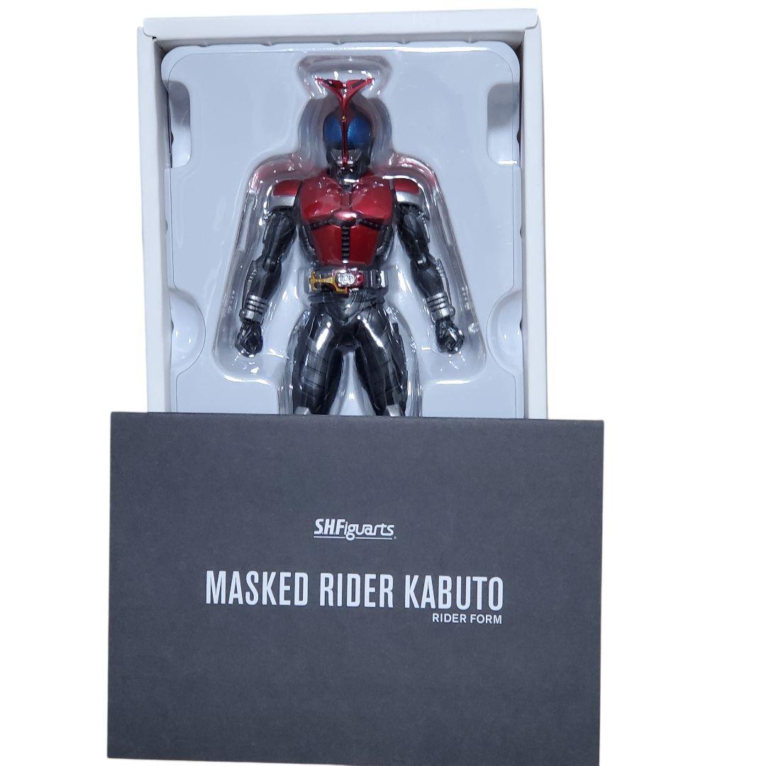 未使用 S.H.Figuarts 真骨彫製法 仮面ライダーカブト ライダーフォー
