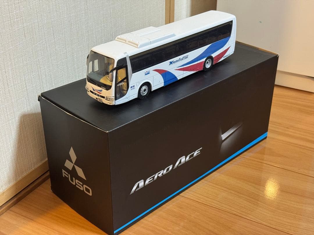 三菱ふそう エアロエース 1/43 (関鉄観光バス)
