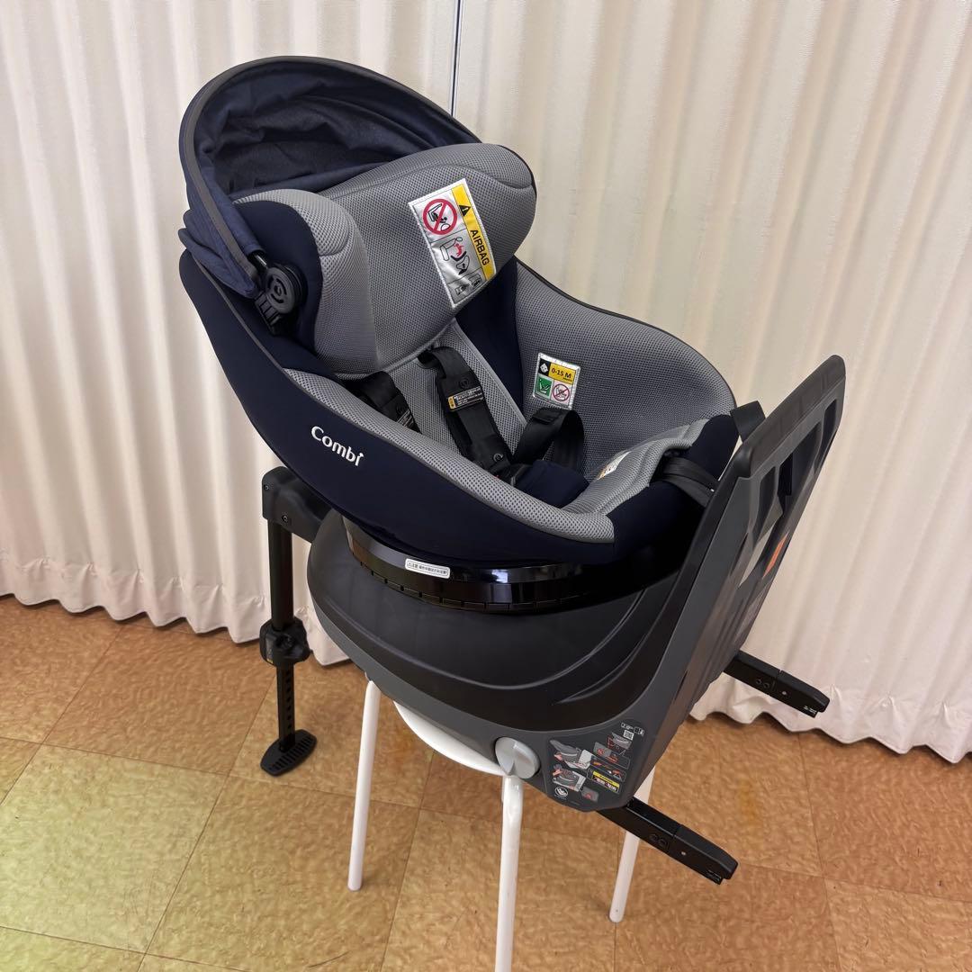 クリーニング済　☆美品☆　コンビ　クルムーヴ　アドバンス　ISOFIX　ネイビー