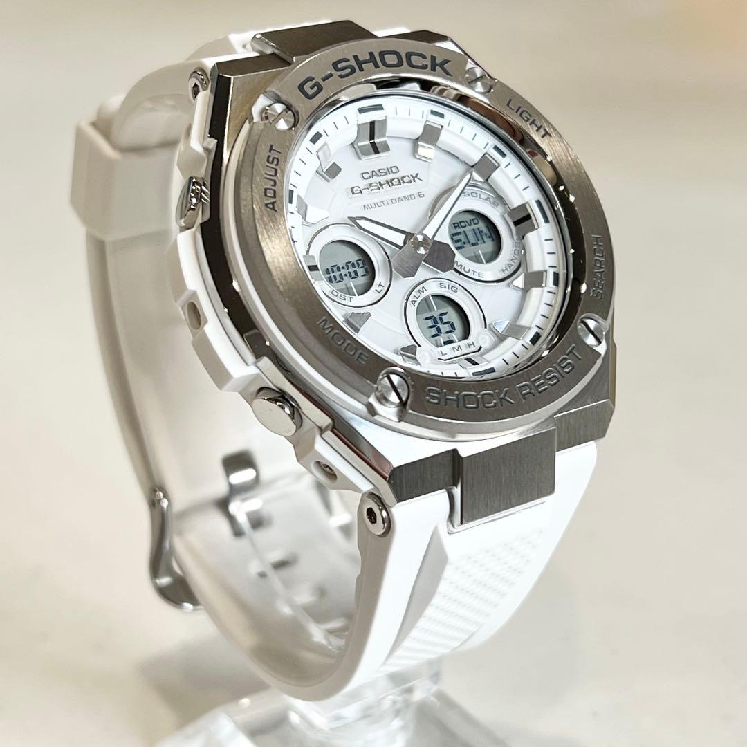 【極美品】G-SHOCK GST-W310　ホワイト　電波ソーラー　腕時計