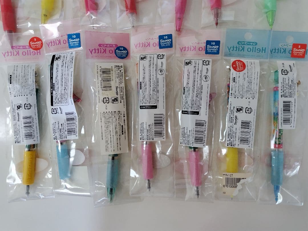 ご当地キティ　ボールペン　シャープペン