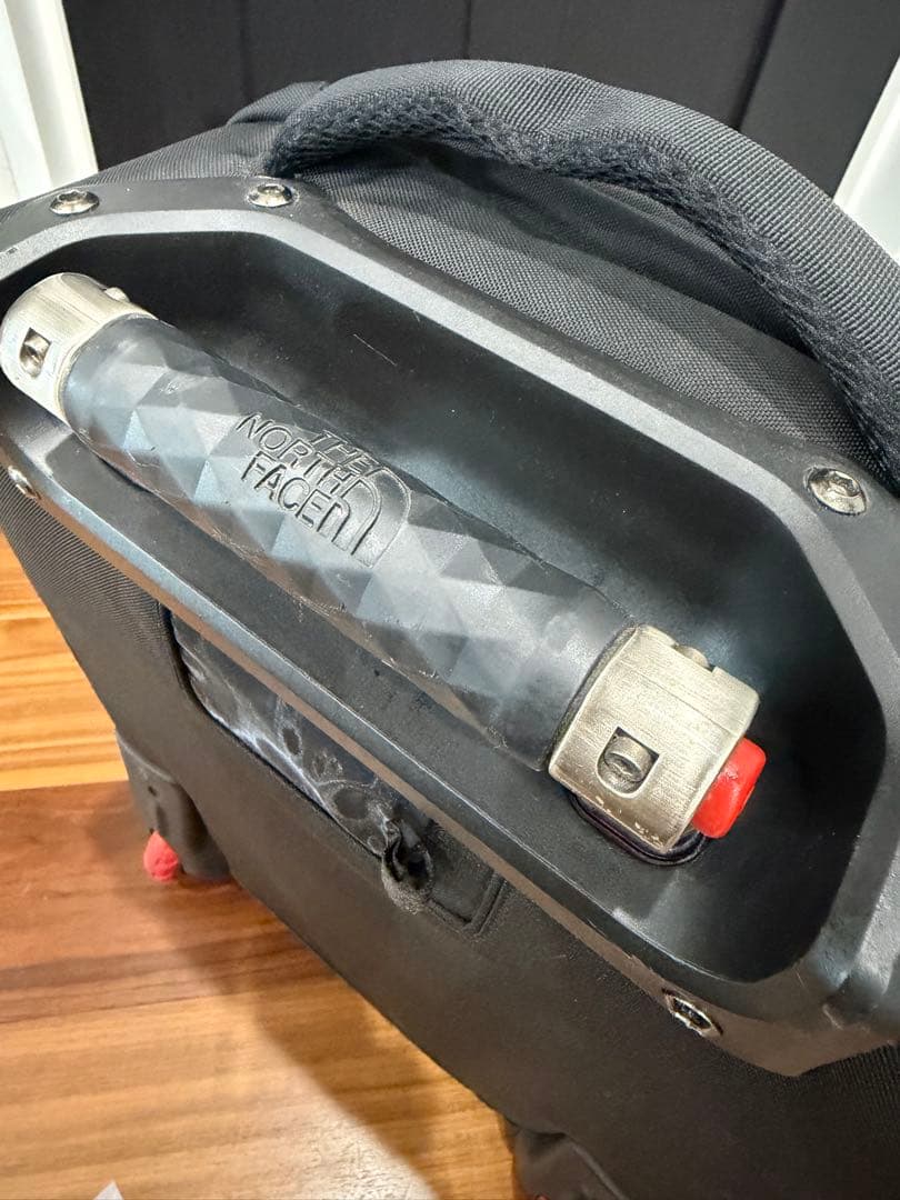 ザノースフェイス THE NORTH FACE キャリーバッグ 機内持ち込み可