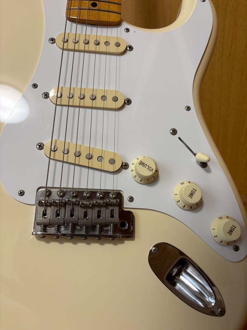 fender japanストラトキャスター ST57