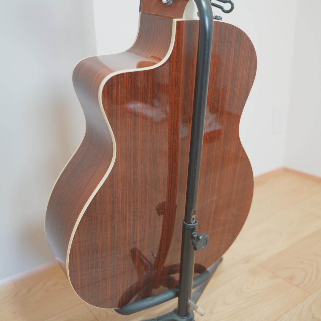 Yoshi 　　214ce DLX ES2【Taylor】