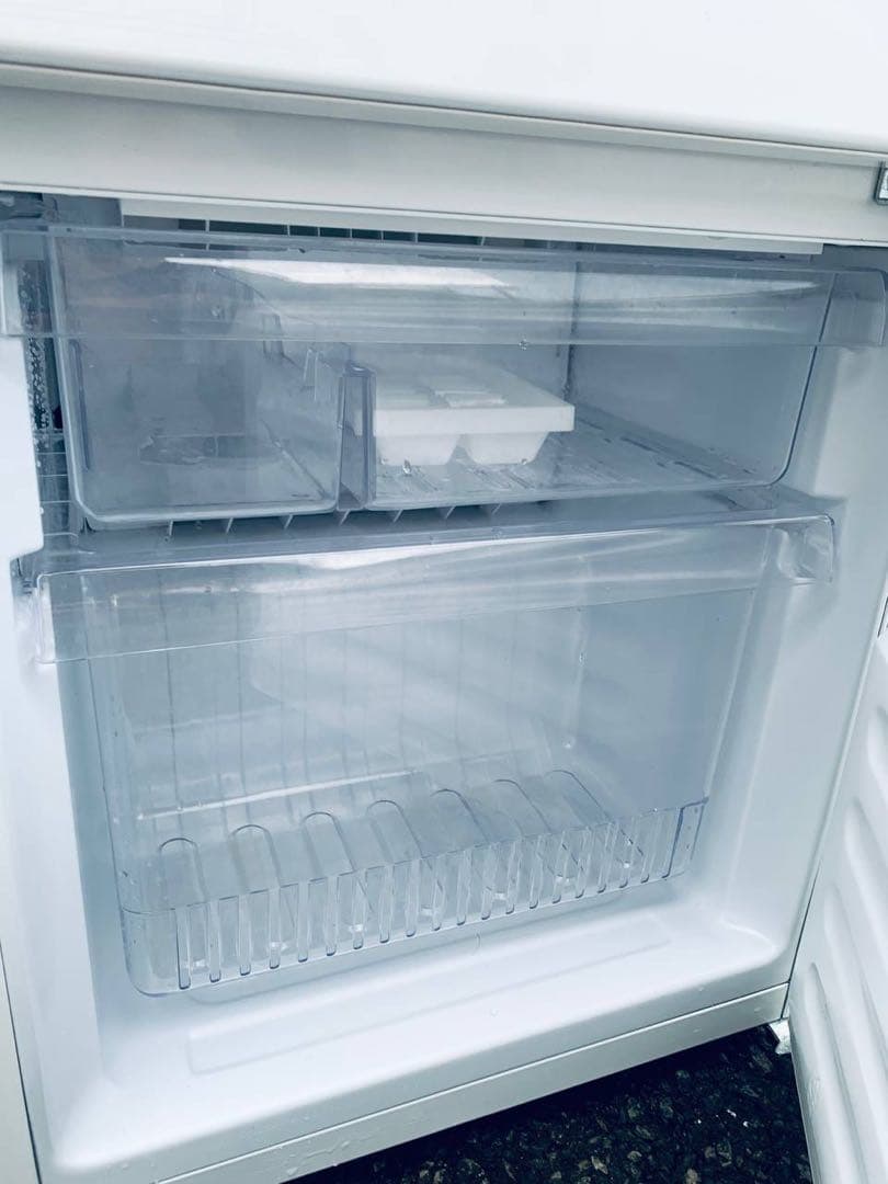 ✅ユーイングノンフロン冷凍冷蔵庫✅ ✅UR-F110H✅