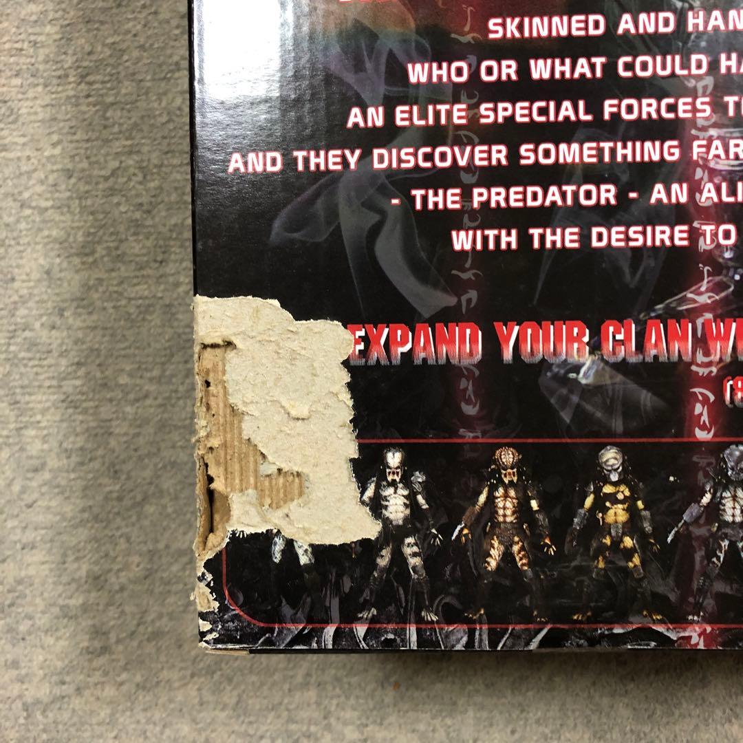 ネカ　1/4 ゴートプレデター　パッケージ状態悪い