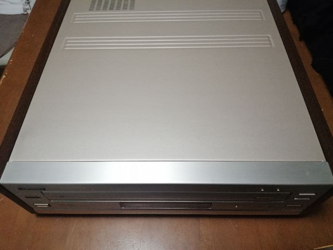 パイオニア CLD-919 難あり現状品 おまけKEYのレーザーディスク1枚