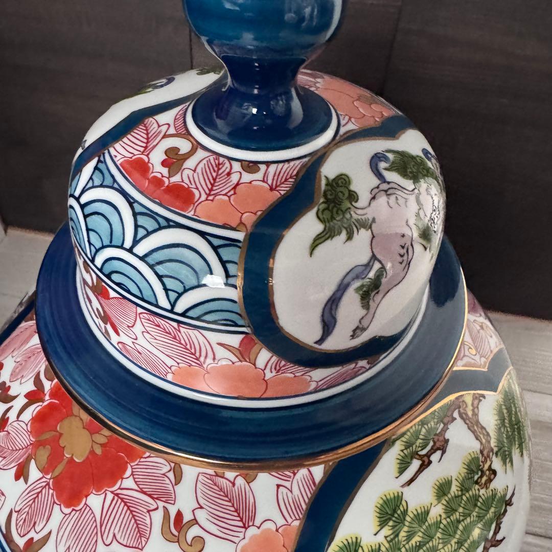 有田焼 勝右衛門作 染錦 金彩色絵花鳥紋 沈香壷　飾壺