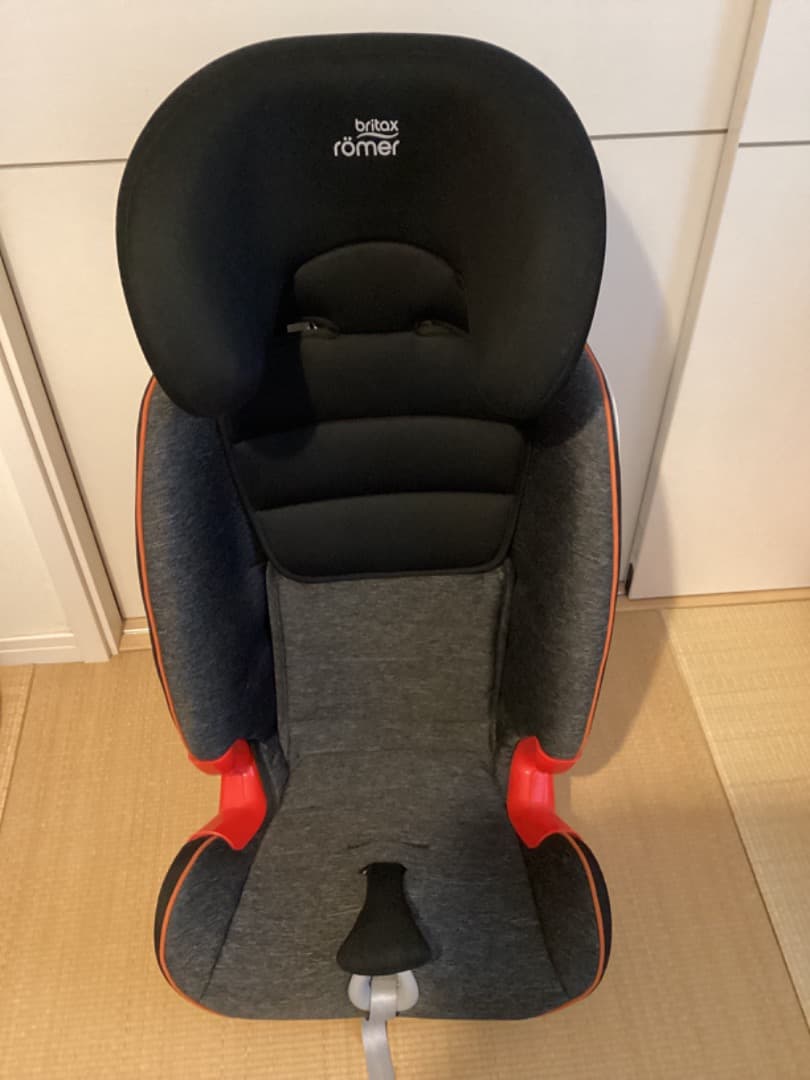 Britax Römer ジュニアシート ADVANSAFIX3