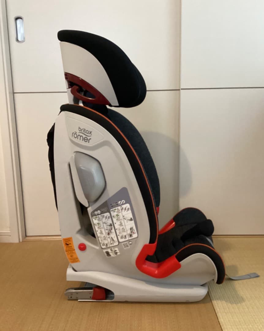 Britax Römer ジュニアシート ADVANSAFIX3