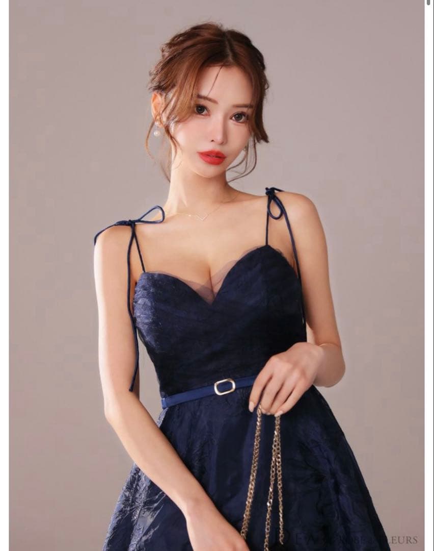 ロングドレス、ロングワンピース