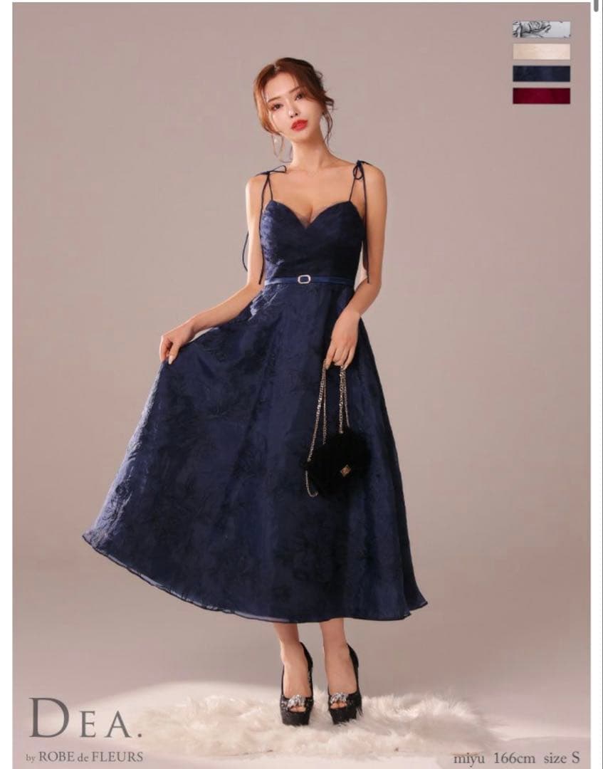 ロングドレス、ロングワンピース