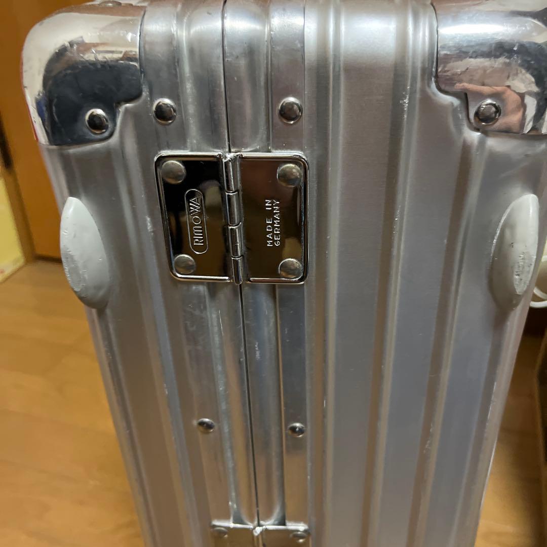 廃盤　RIMOWAクラシックフライト2輪 キャリーケース 33ℓ 機内持ち込み可
