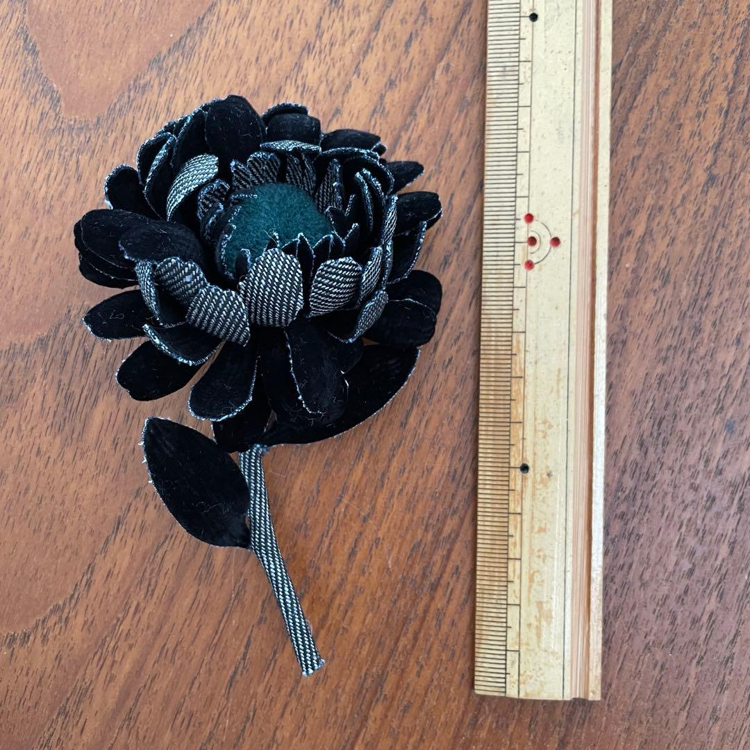 美品　箱付き　ミナペルホネンminä perhonen fete コサージュ