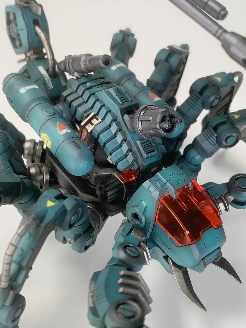 ガイサック 塗装済み完成品 コトブキヤ HMM ゾイド RZ-002 ZOIDS