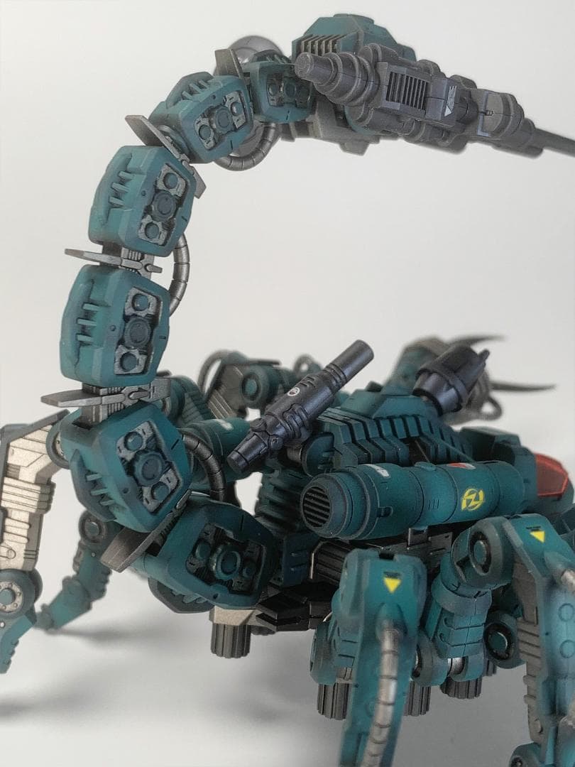 ガイサック 塗装済み完成品 コトブキヤ HMM ゾイド RZ-002 ZOIDS