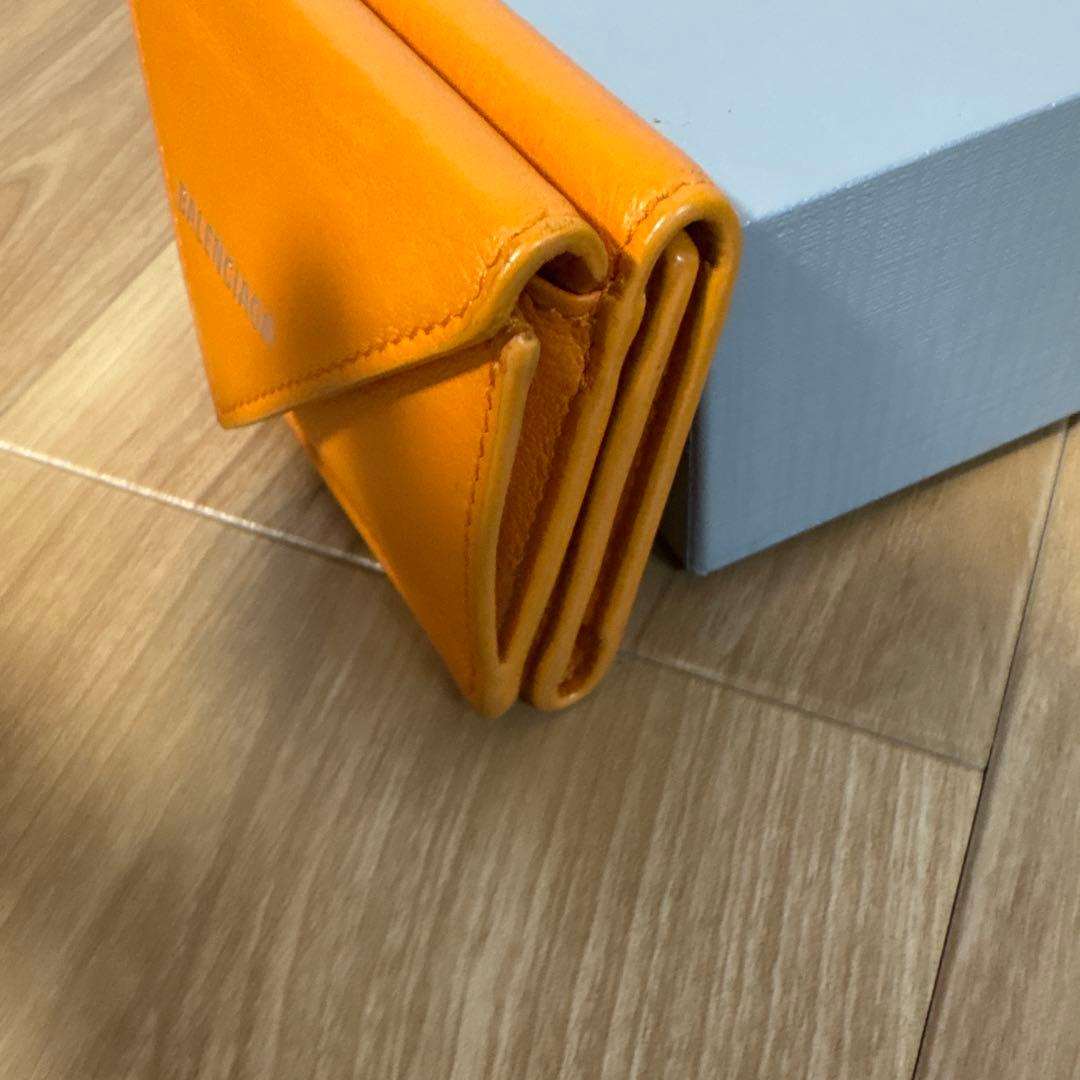 本日可能♡よつば ♡♡♾【霊視】 BALENCIAGA 三つ折り財布