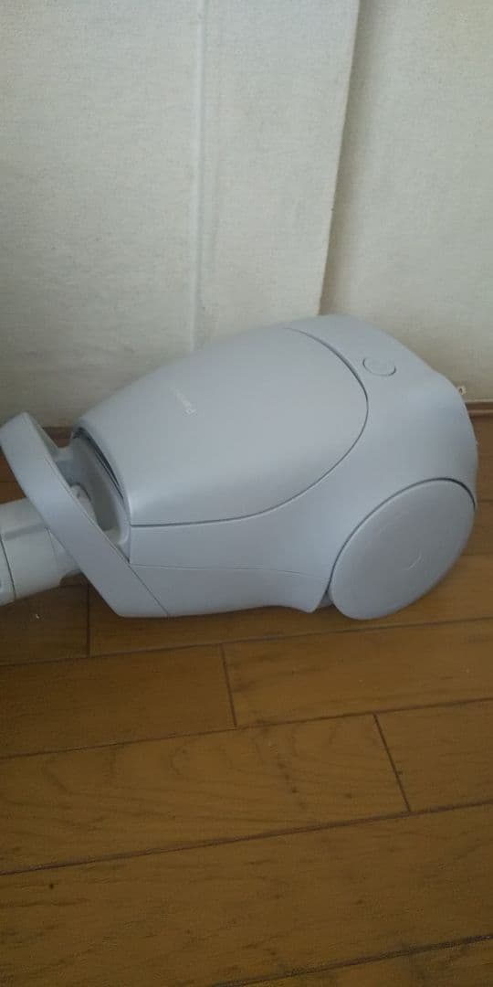 24年製❗軽量型、パナソニック、紙パック式掃除機(エアーノズル)
