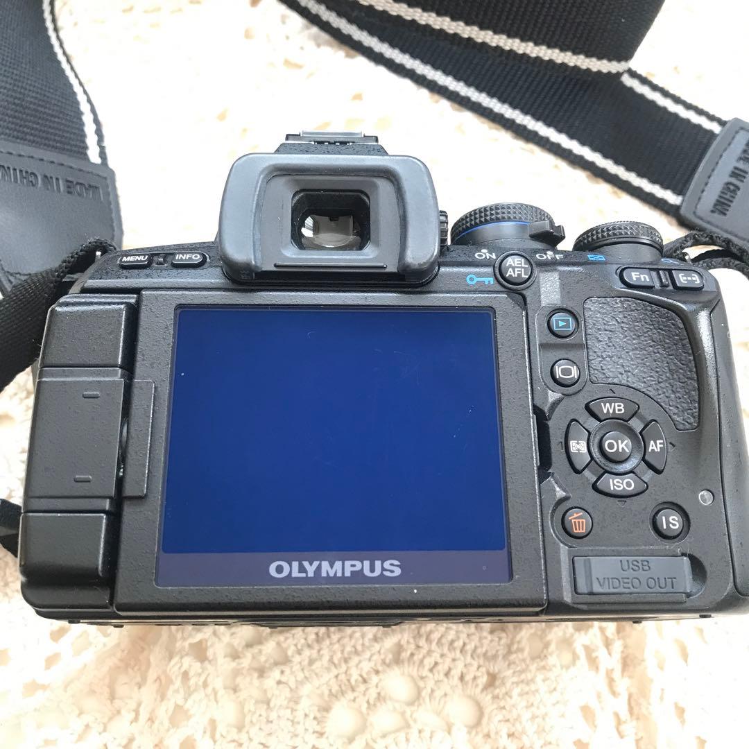 オリンパス デジタル一眼カメラ E-620 ダブルレンズキット&単焦点レンズ