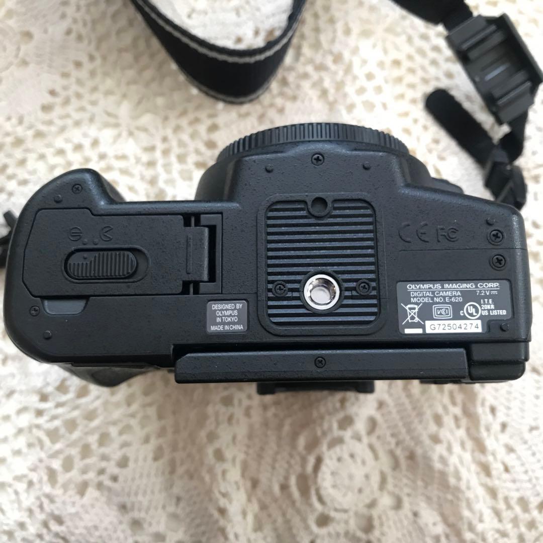 オリンパス デジタル一眼カメラ E-620 ダブルレンズキット&単焦点レンズ