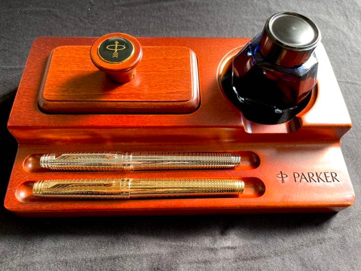 【極稀少】 パーカー 公式 非売品 天然木無垢 万年筆 ペントレイ Parker