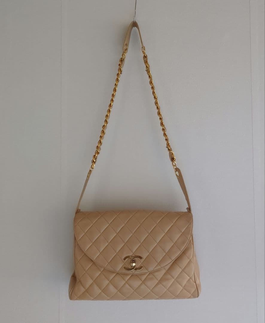 CHANEL シャネル キルティングショルダーバック ヴィンテージ　ベージュ