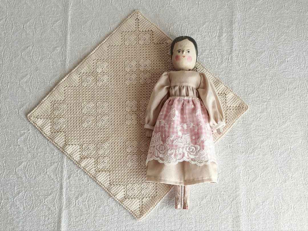 【✳︎toto✳︎さま】vintage ✵ 彫りのお花クリップ * イヤリング