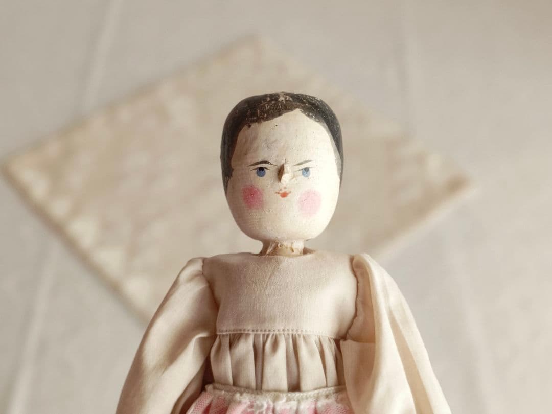 【✳︎toto✳︎さま】vintage ✵ 彫りのお花クリップ * イヤリング