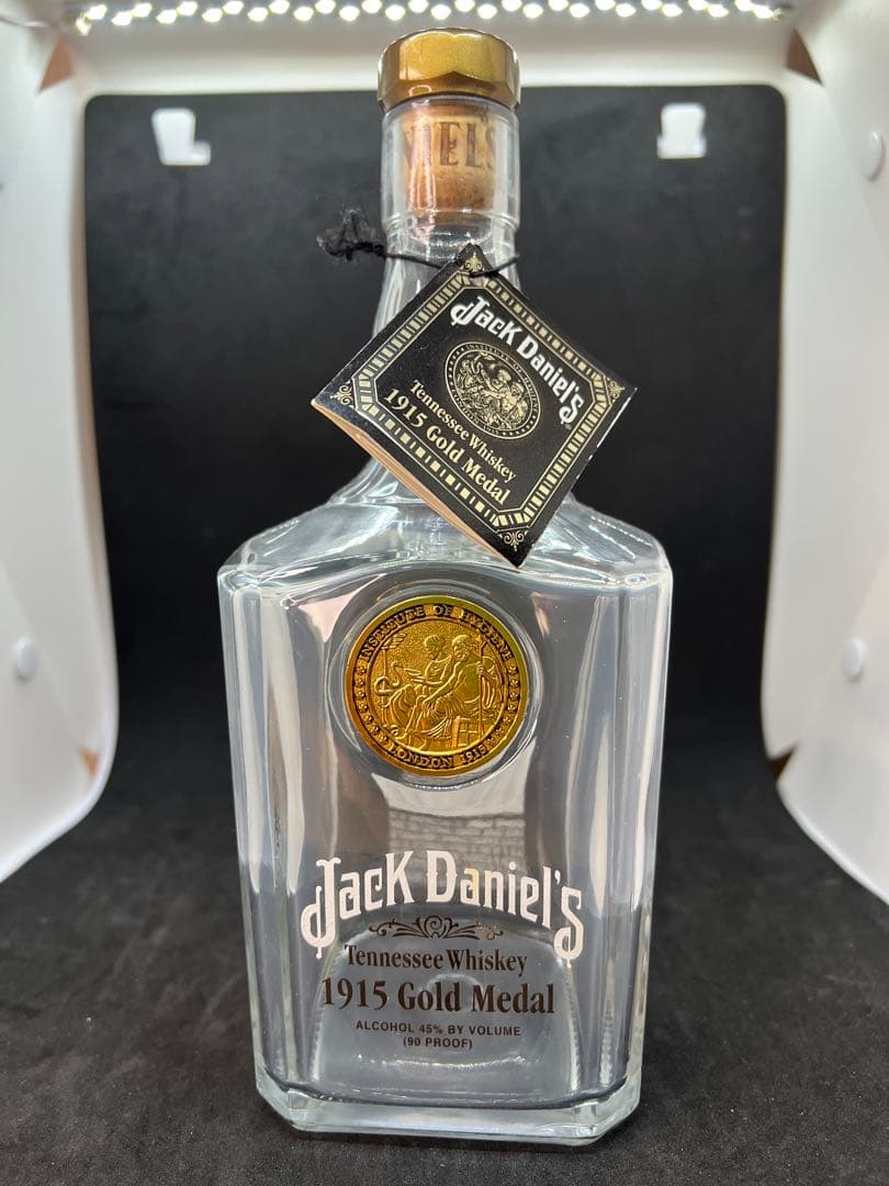 【ボトルのみ】JACK DANIEL蒸留所限定の1915金メダル記念ボトル