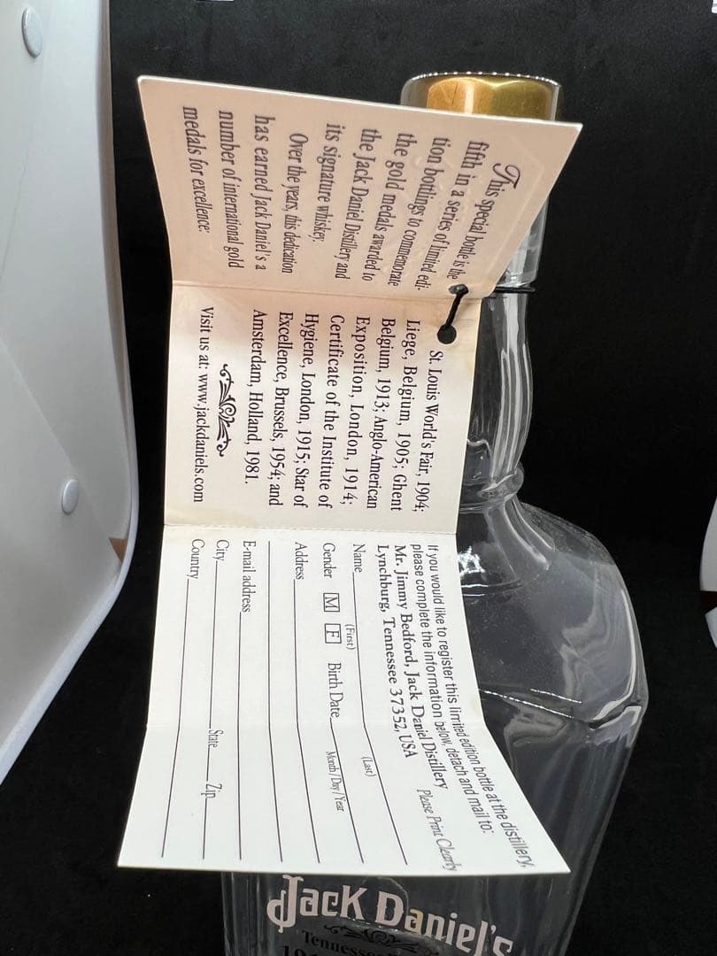 【ボトルのみ】JACK DANIEL蒸留所限定の1915金メダル記念ボトル