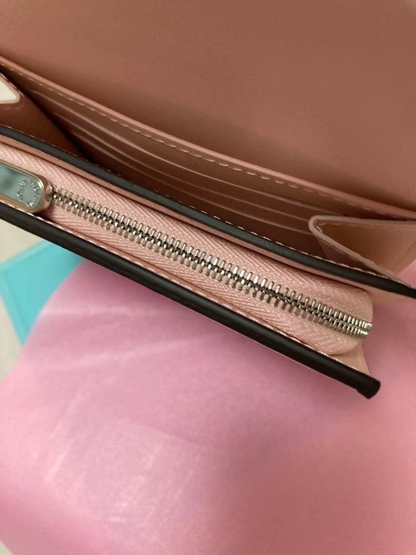 ゆかっち。12/17 再出品　LOUIS VUITTON 財布