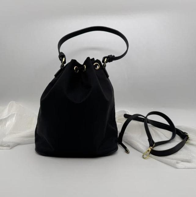 新品 バケットバッグ ショルダーバッグ