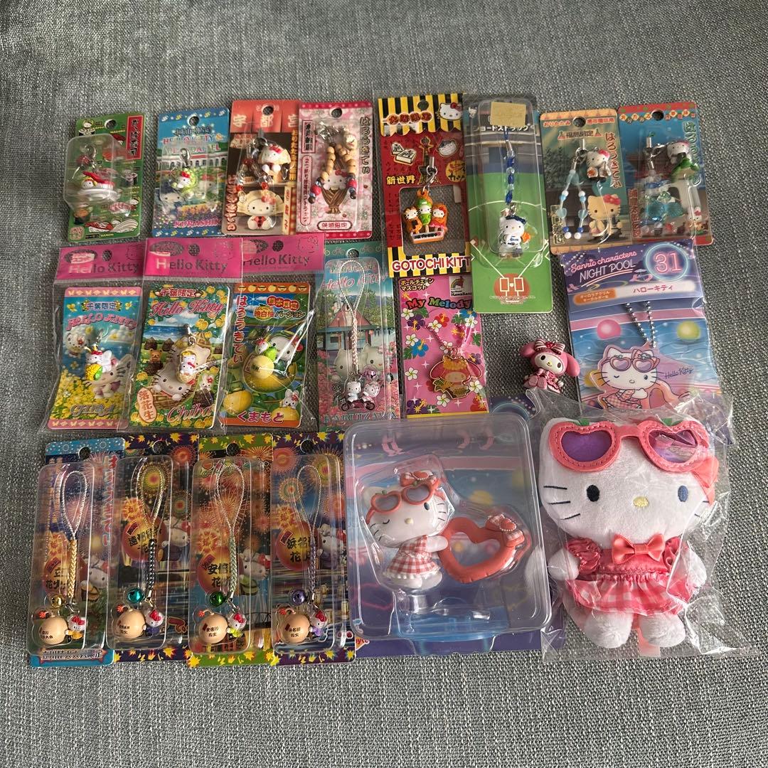 ご当地キティ　根付け　ストラップ　ファスナーマスコット　他　まとめ売り　100個