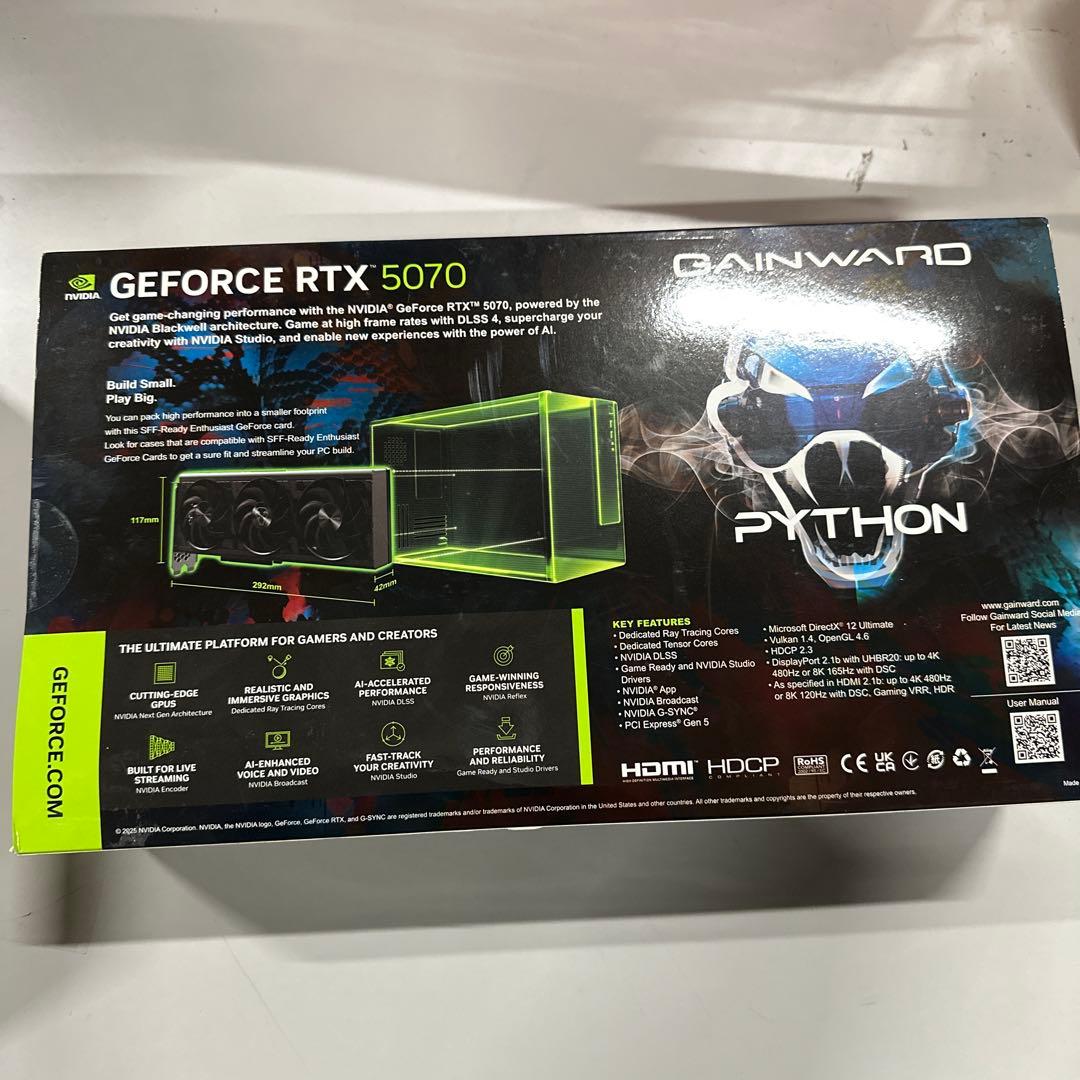 グラフィックボード・グラボ・ビデオカード GAINWARD RTX 5070 PYTHON III 12GB