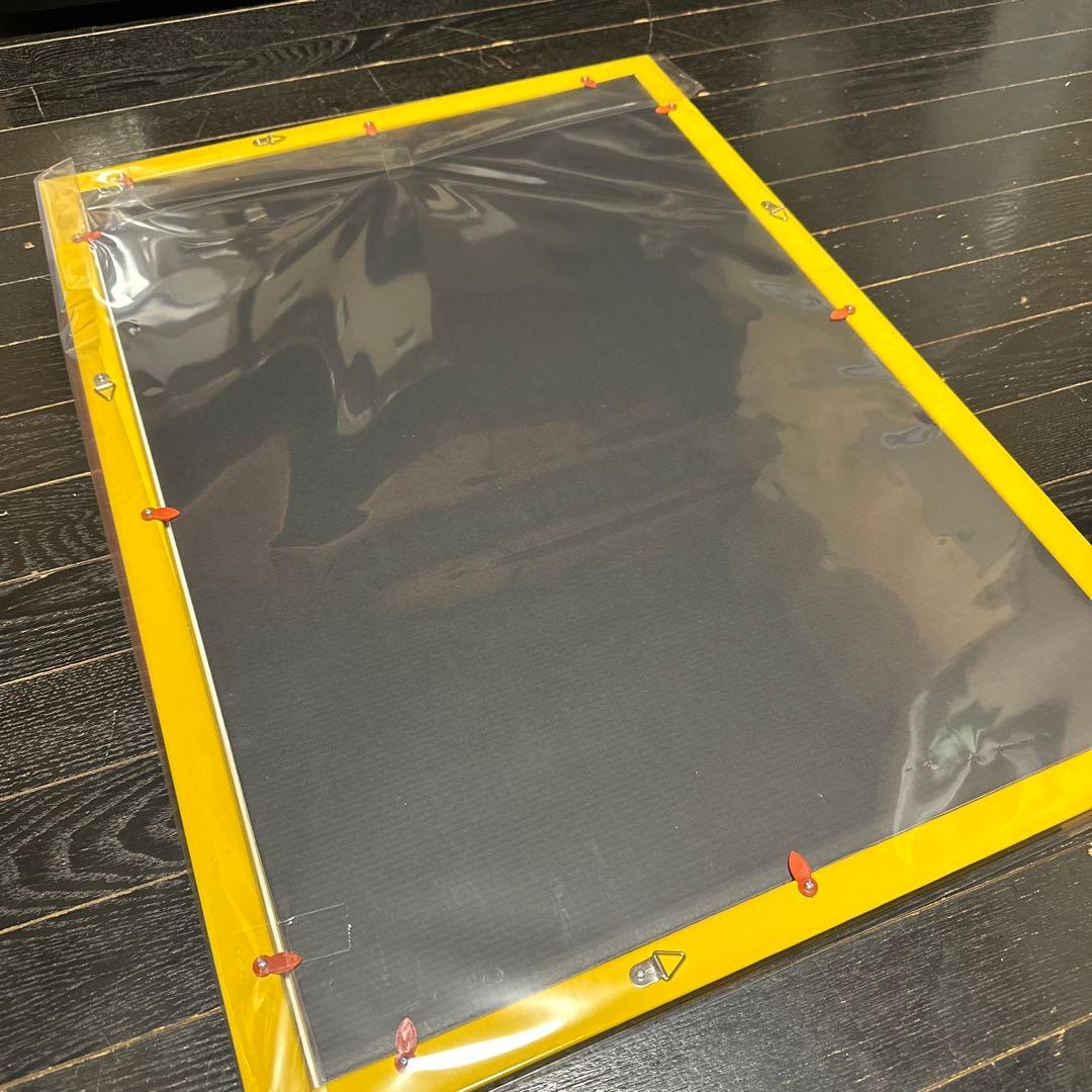 中森明菜　A2サイズ　カレンダー　ポスター　新品額装付き　イエロー