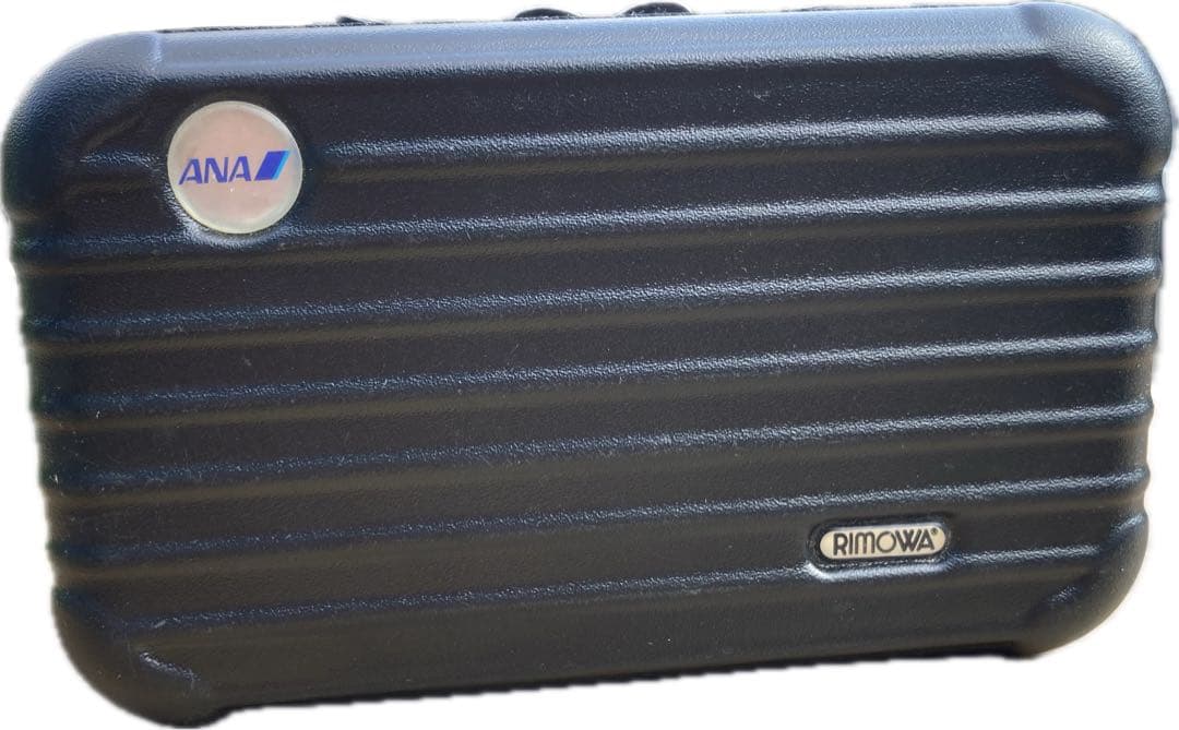 み*み様 ANA ファーストクラス アメニティリモワハードケース 限定