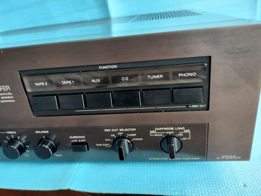 SONY　ＴＡーＦ５５５ＥＳ　プリメインアンプ　　動作確認品