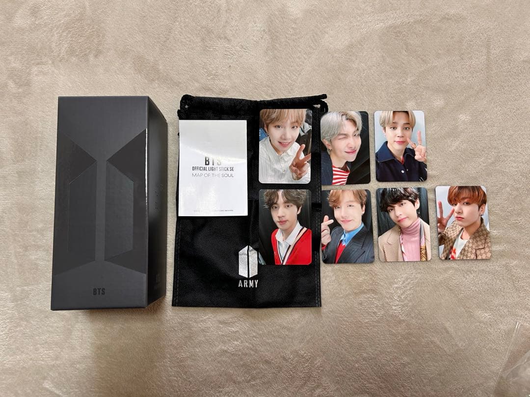 ひ*た様 BTSの公式ペンライト　ver.3 ver.4 ２個セット