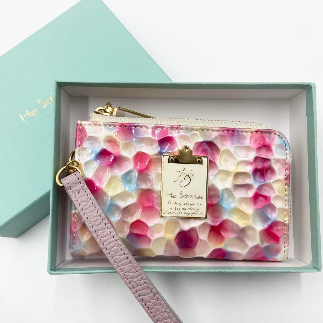 新品未使用　大人気　HerSchedule keyllet エナメルレザー